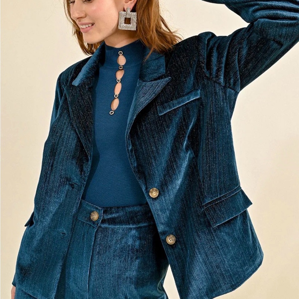 Molly Bracken Teal Velvet Blazer